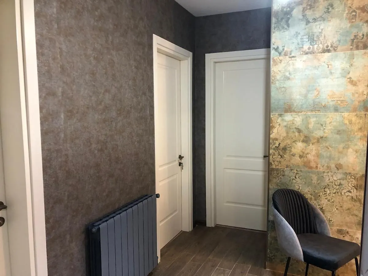 באטומי Sunrise Apartments 573